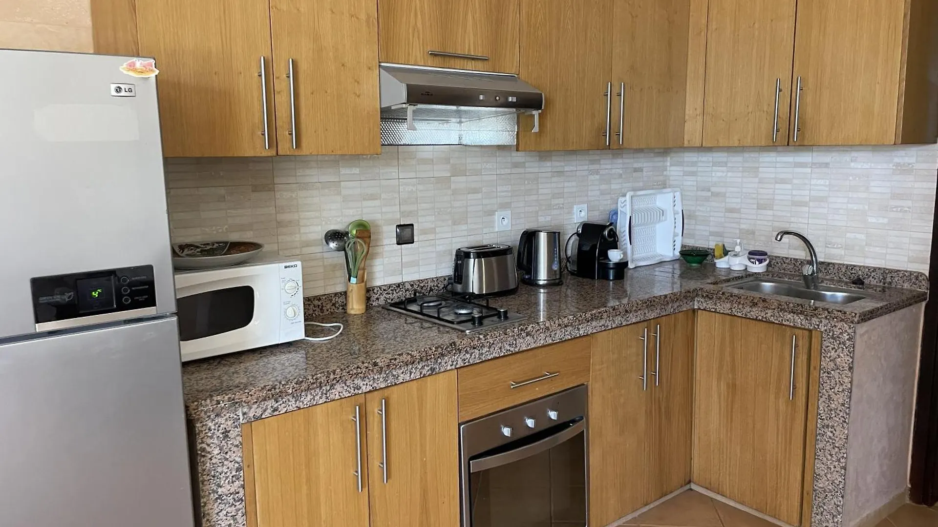 아파트 A10 Bel Appartement A 300M De La Plage 아가디르