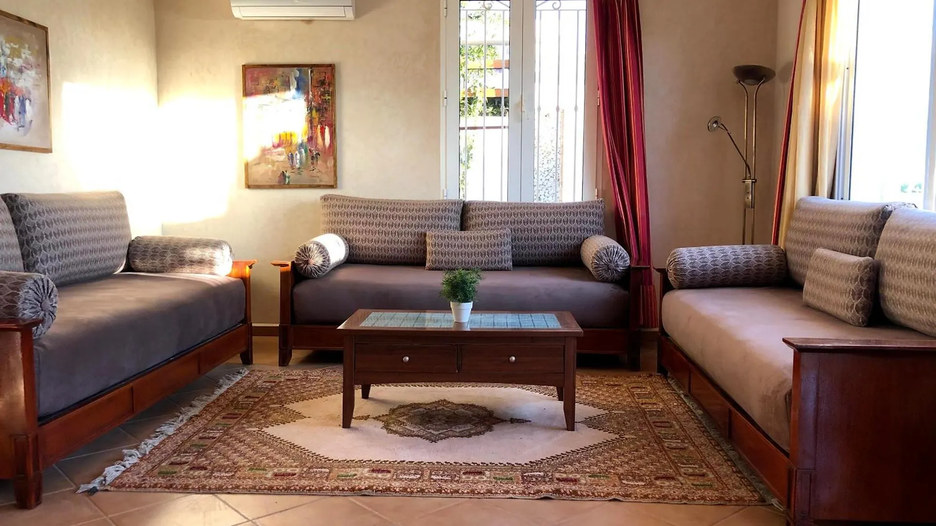 A10 Bel Appartement A 300M De La Plage Agadir Maroko