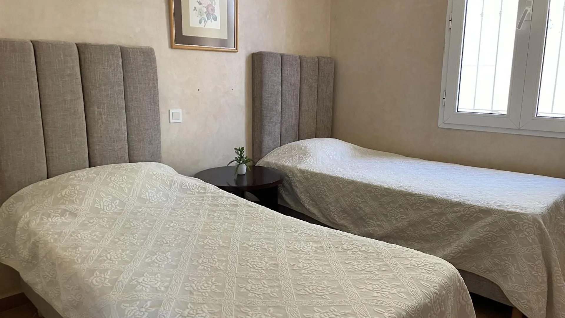 A10 Bel Appartement A 300M De La Plage Agadir 0*,  Maroko