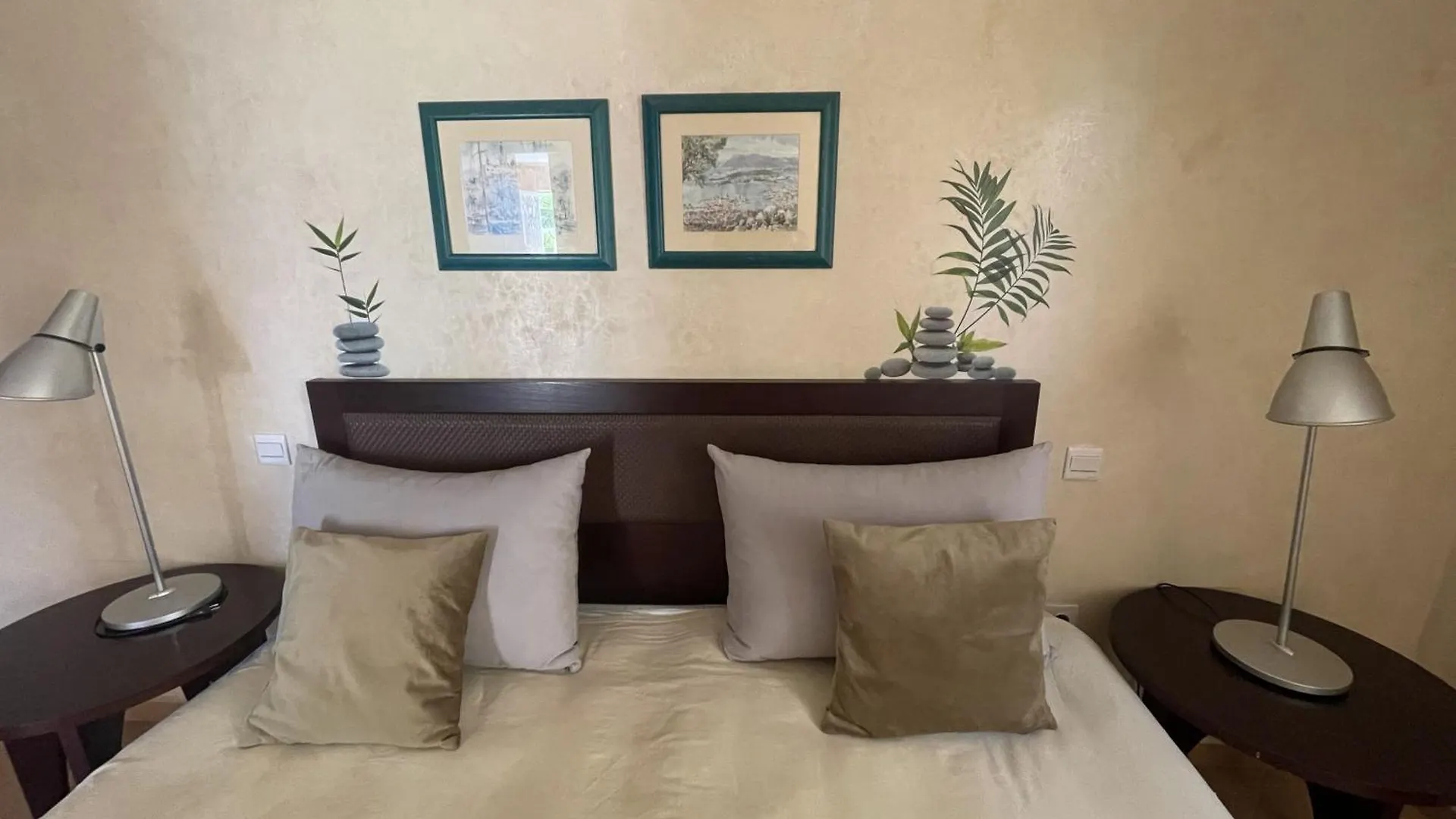 A10 Bel Appartement A 300M De La Plage Agadir Apartament